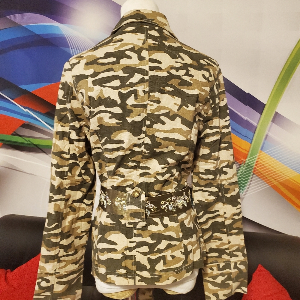 Camo jacket - Picture 2 of 3